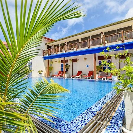 Equatorial Divers Lodge Addu City Eksteriør billede